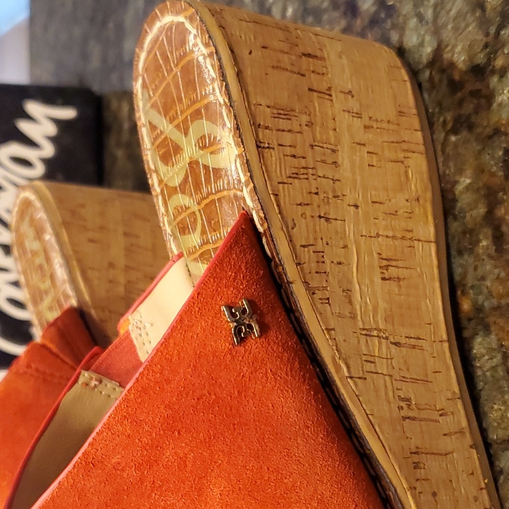 Sam Edelman Ranger Platform Slide - Picture 2 of 12